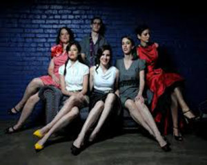 Read more about the article Females Special: Find the best color combinations for your Outfits
